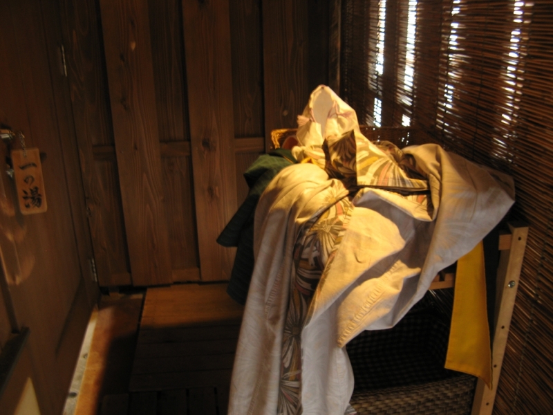 Онсэн в Японии: правила посещения, виды, традиции и ответы на частые вопросы