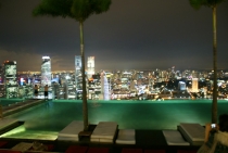 Бассйен в отеле Marina Bay Sands