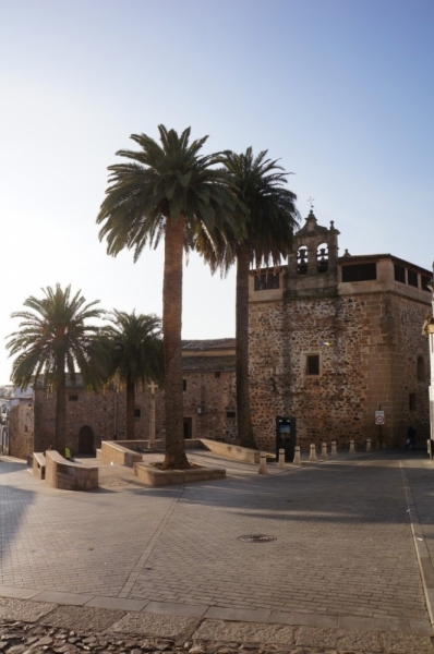 Неслучайная библиотека [Caceres, Badajoz, Jerez de los Caballeros, Zafra и другие]