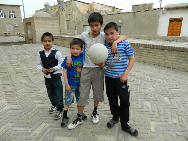 Узбекские дети