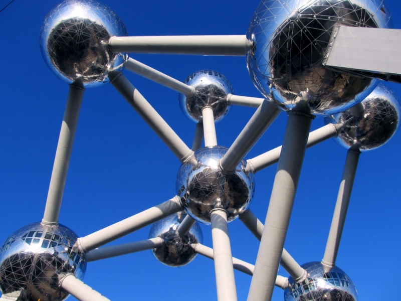 Новогодний Бенилюкс на машине