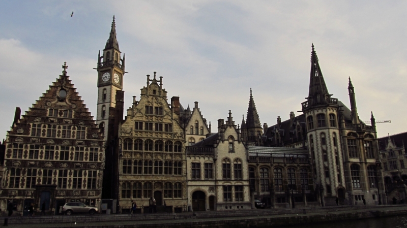 Новогодний Бенилюкс на машине