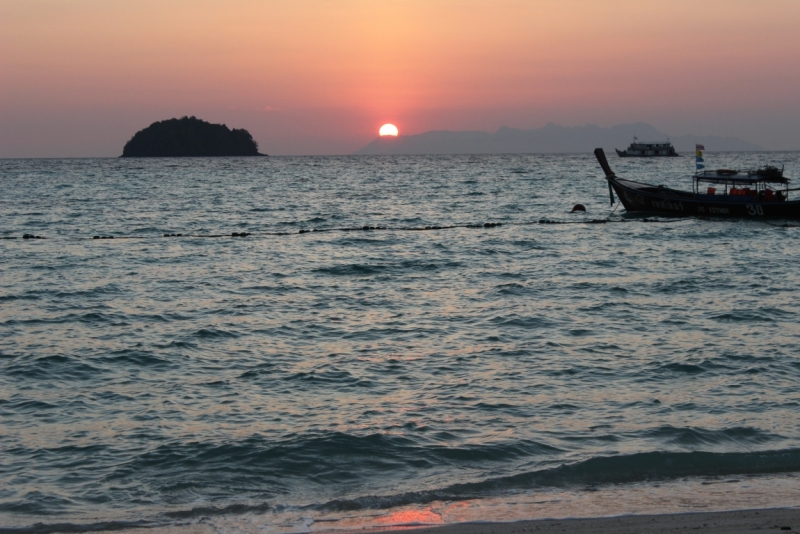 Движение к солнцу.