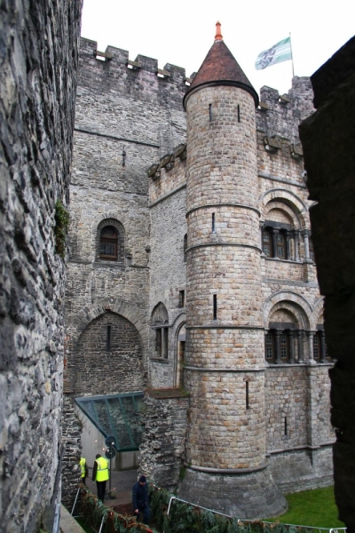 Бельгийские бродилки, пыхтелки и вопилки (с заездом в Маастрихт)