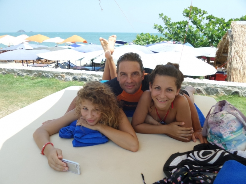 Цыганская семья. Или наша жизнь одновременно на два дома – в Хуа-Хине и на Самуи