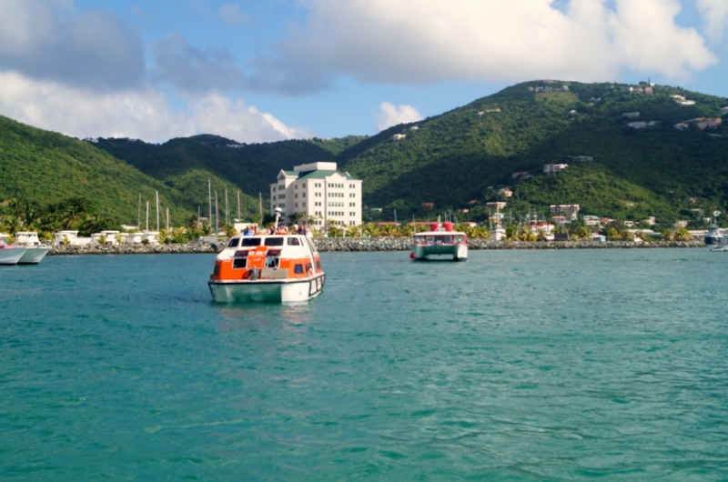 Перворазники на Карибах: круиз на P&O Ventura