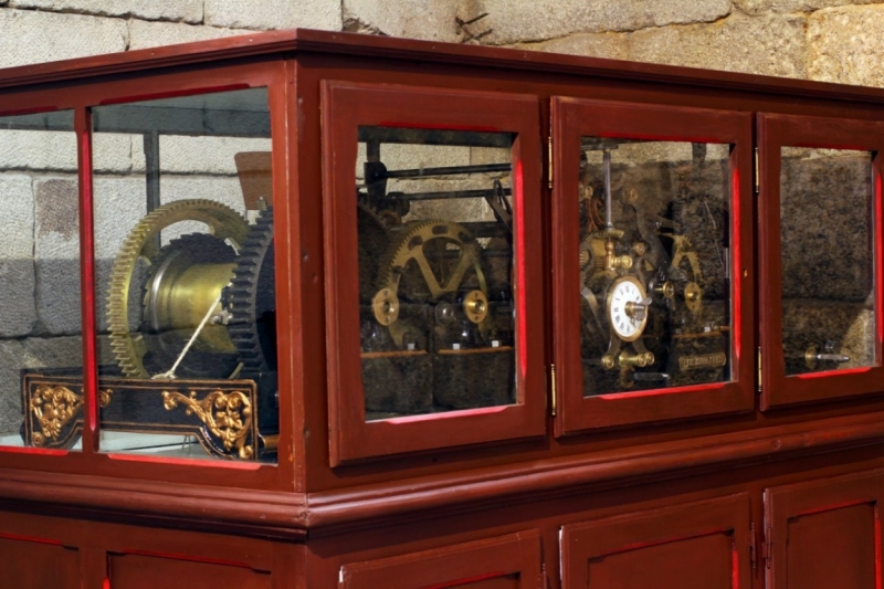 8 городов Португалии + пещеры и Дом Камень