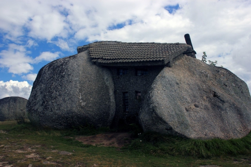 8 городов Португалии + пещеры и Дом Камень