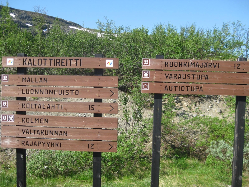 Treriksröset - стык границ Финляндии, Швеции и Норвегии