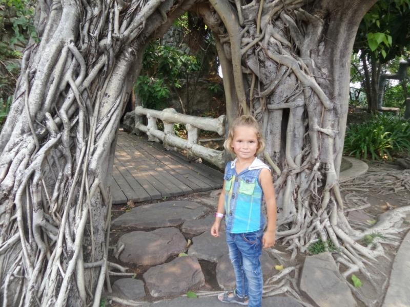 Цыганская семья. Или наша жизнь одновременно на два дома – в Хуа-Хине и на Самуи