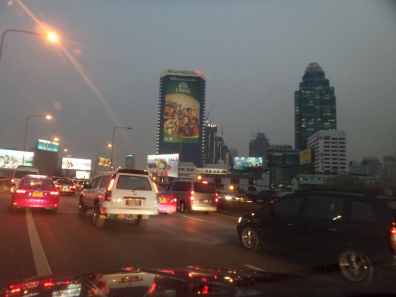 Цыганская семья. Или наша жизнь одновременно на два дома – в Хуа-Хине и на Самуи