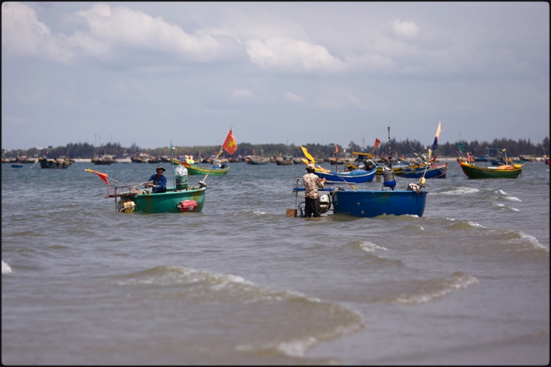 Хошимин - Лонг Хай, апрель 2015. на мопеде с детьми