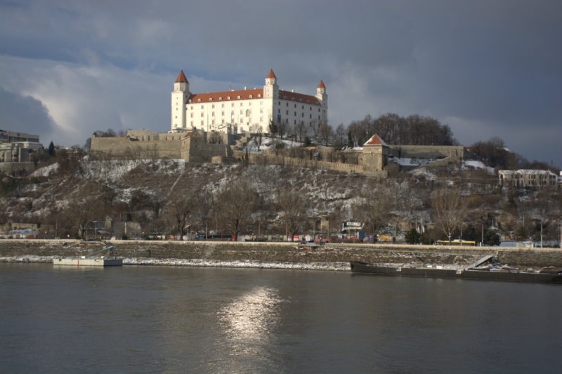 Братислава, Новый 2015год в Будапеште, горные лыжи в Татрах и ... костяная нога...