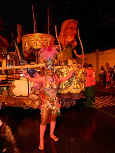 Девушки и женщины со всего Мира (фото) - 4