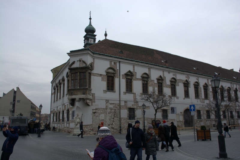Братислава, Новый 2015год в Будапеште, горные лыжи в Татрах и ... костяная нога...