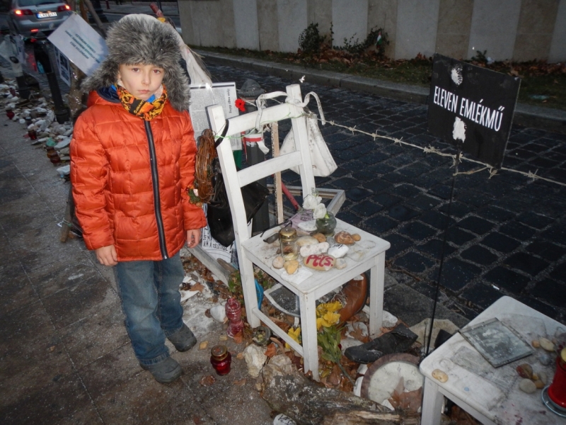 Братислава, Новый 2015год в Будапеште, горные лыжи в Татрах и ... костяная нога...