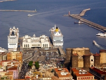 napoli port