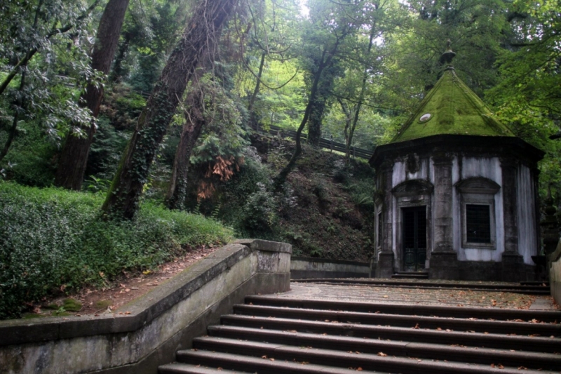 8 городов Португалии + пещеры и Дом Камень