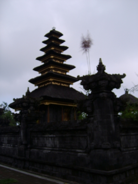 Храмы, церкви, соборы и разные святые места (фото)