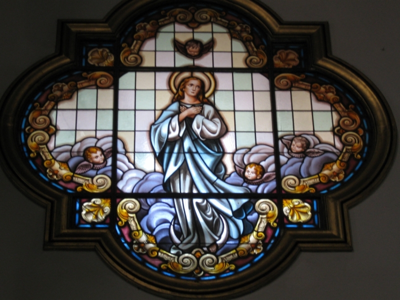 Окна, ставни, витражи, двери и ворота (фото)