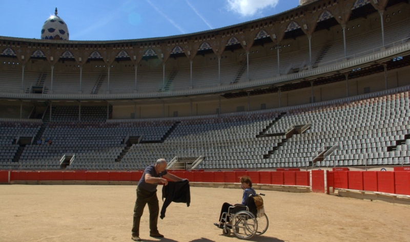 Барселона для инвалида-колясочника.