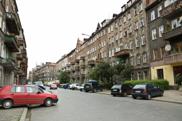 2 недели. Польша-Чехия-Франция-Италия-Австрия. Много фоток