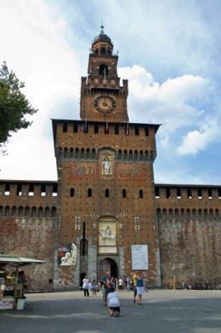 2 недели. Польша-Чехия-Франция-Италия-Австрия. Много фоток