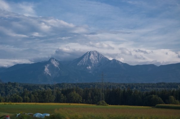 2 недели. Польша-Чехия-Франция-Италия-Австрия. Много фоток
