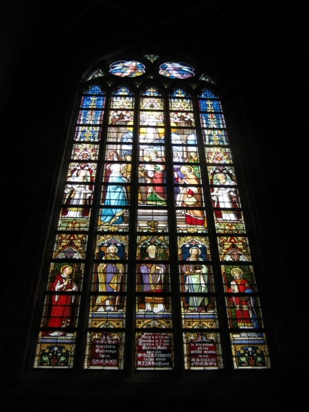 Окна, ставни, витражи, двери и ворота (фото)