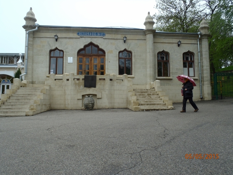 «А вот хоть бы с Лелькой в Кисловодск закатился!» (c)