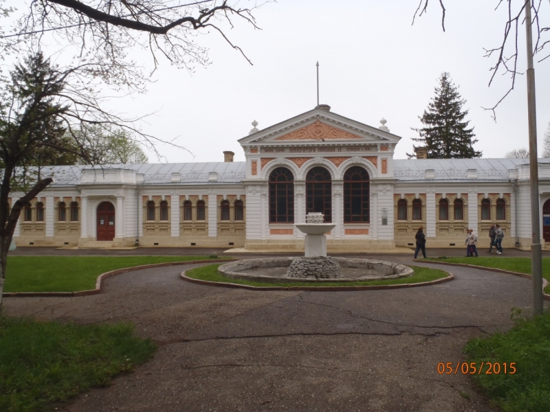 «А вот хоть бы с Лелькой в Кисловодск закатился!» (c)