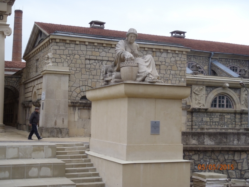 «А вот хоть бы с Лелькой в Кисловодск закатился!» (c)