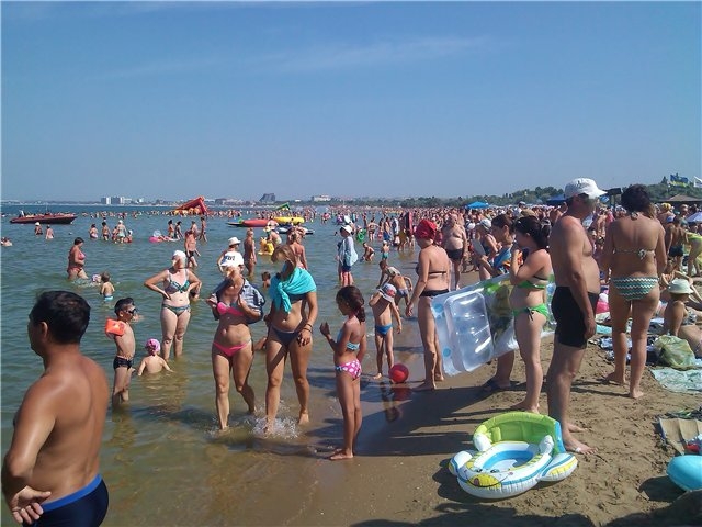 Первый раз отдыхали в России ))) Азовское море + Абрау-Дюрсо