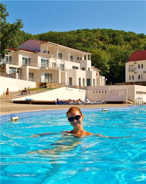 Первый раз отдыхали в России ))) Азовское море + Абрау-Дюрсо