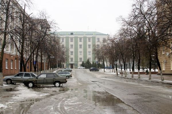 Белгород - Город Первого Салюта или Осторожно - Гололед!