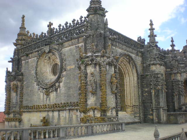 Майские праздники в Португалии. Бюджетно.