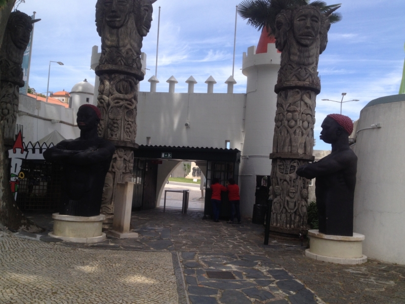 Майские праздники в Португалии. Бюджетно.