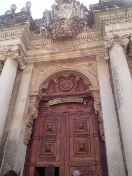 Майские праздники в Португалии. Бюджетно.