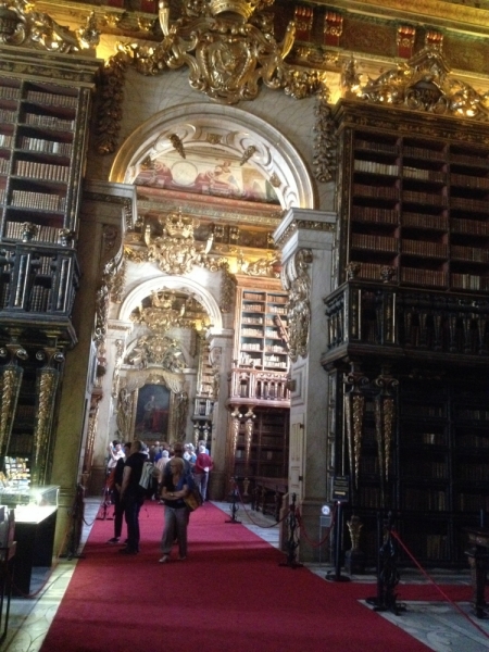 Майские праздники в Португалии. Бюджетно.