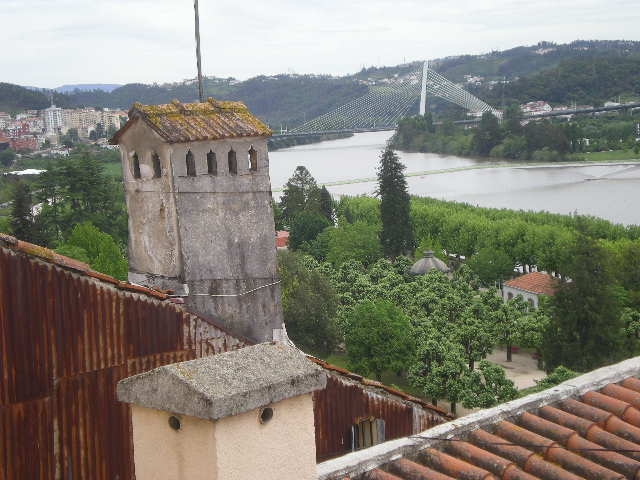 Майские праздники в Португалии. Бюджетно.