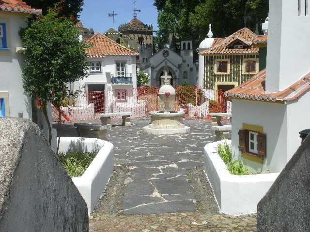 Майские праздники в Португалии. Бюджетно.