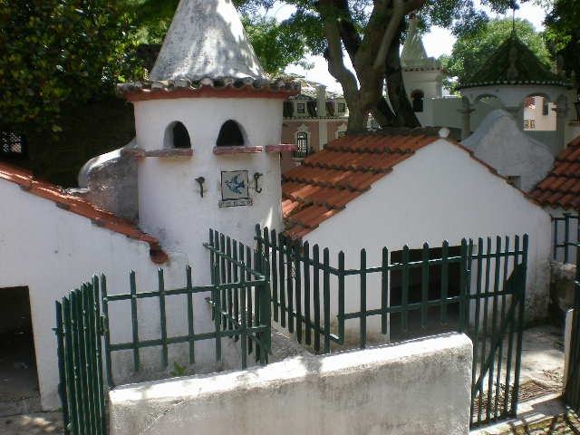 Майские праздники в Португалии. Бюджетно.