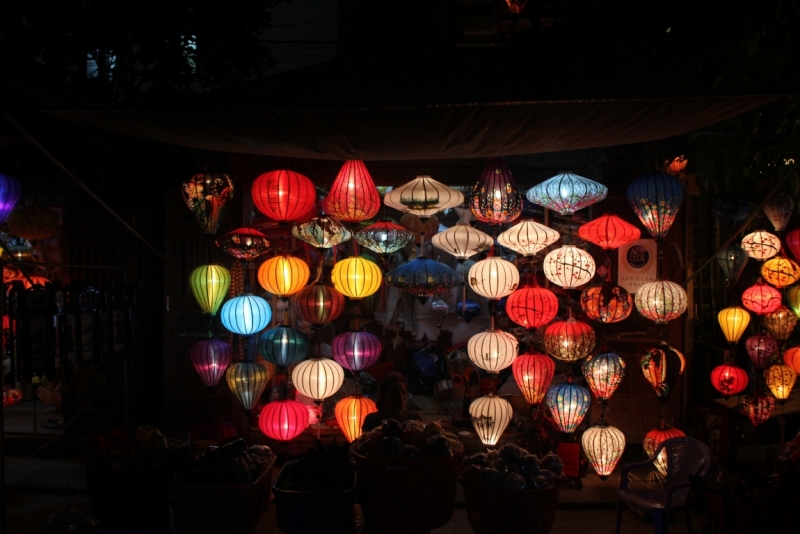 Вьетнам. Центральный и северный. Восемь четыре два