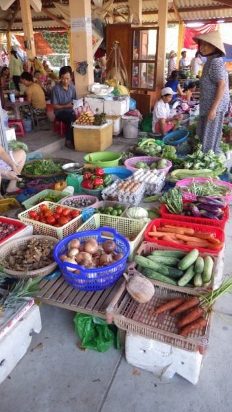 Вьетнам. Центральный и северный. Восемь четыре два