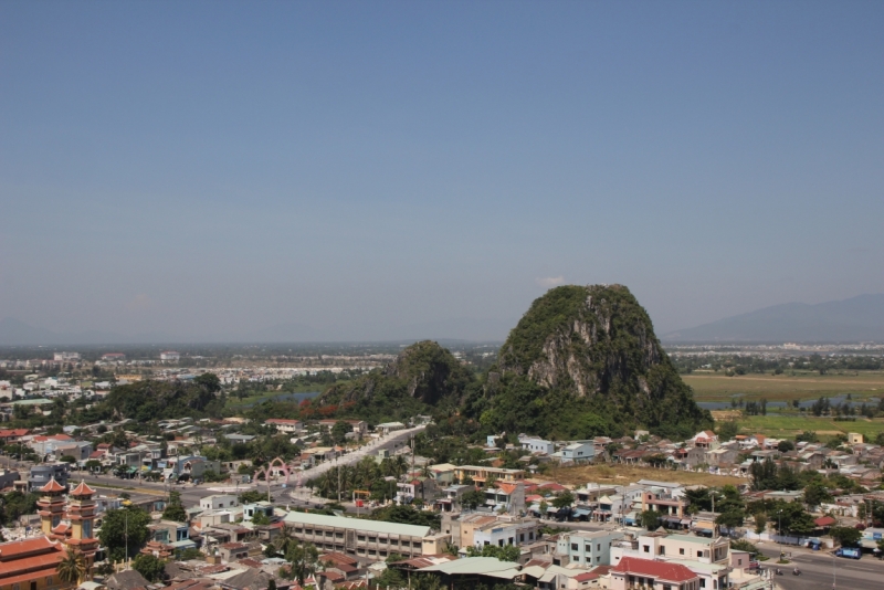 Вьетнам. Центральный и северный. Восемь четыре два