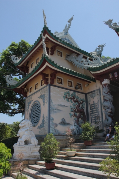 Вьетнам. Центральный и северный. Восемь четыре два