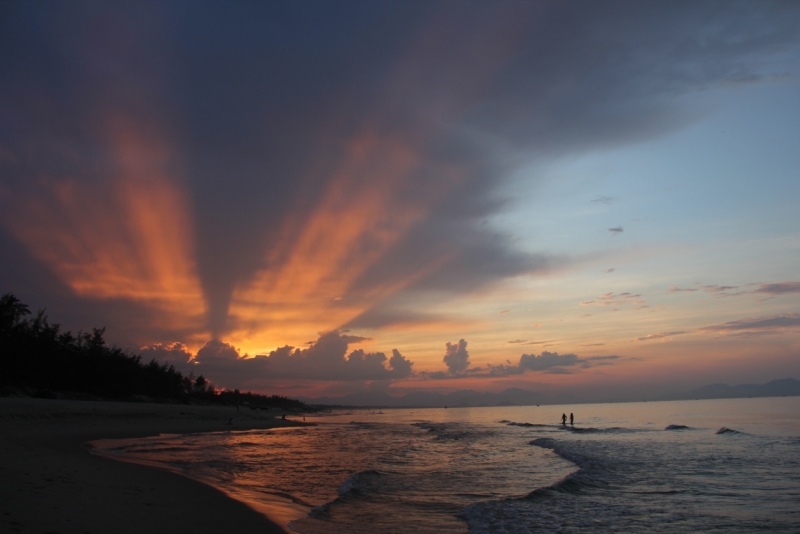 Вьетнам. Центральный и северный. Восемь четыре два