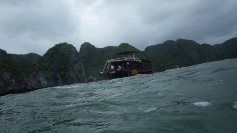 Вьетнам. Центральный и северный. Восемь четыре два