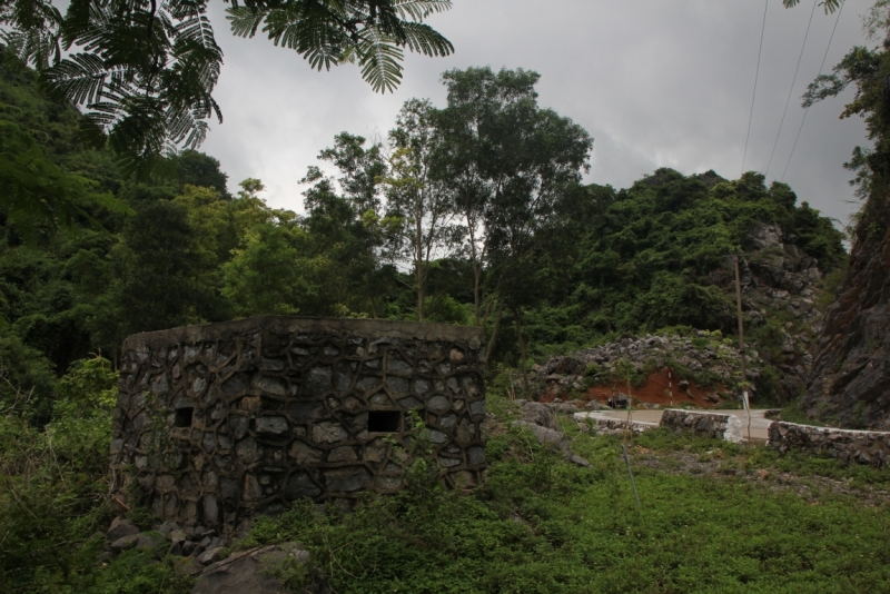 Вьетнам. Центральный и северный. Восемь четыре два