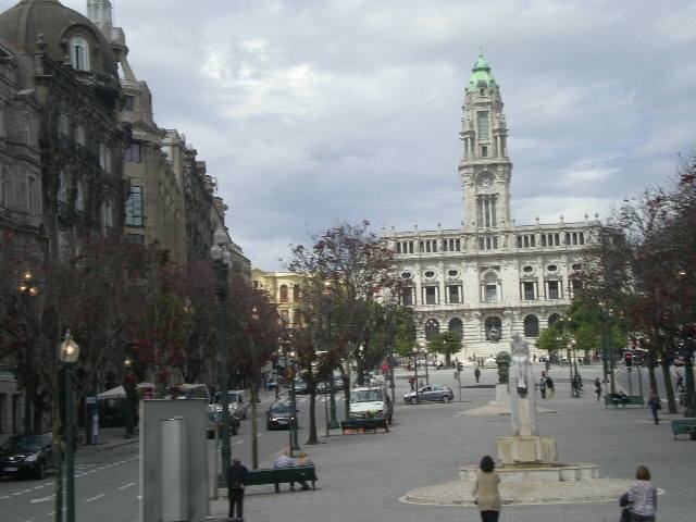 Майские праздники в Португалии. Бюджетно.